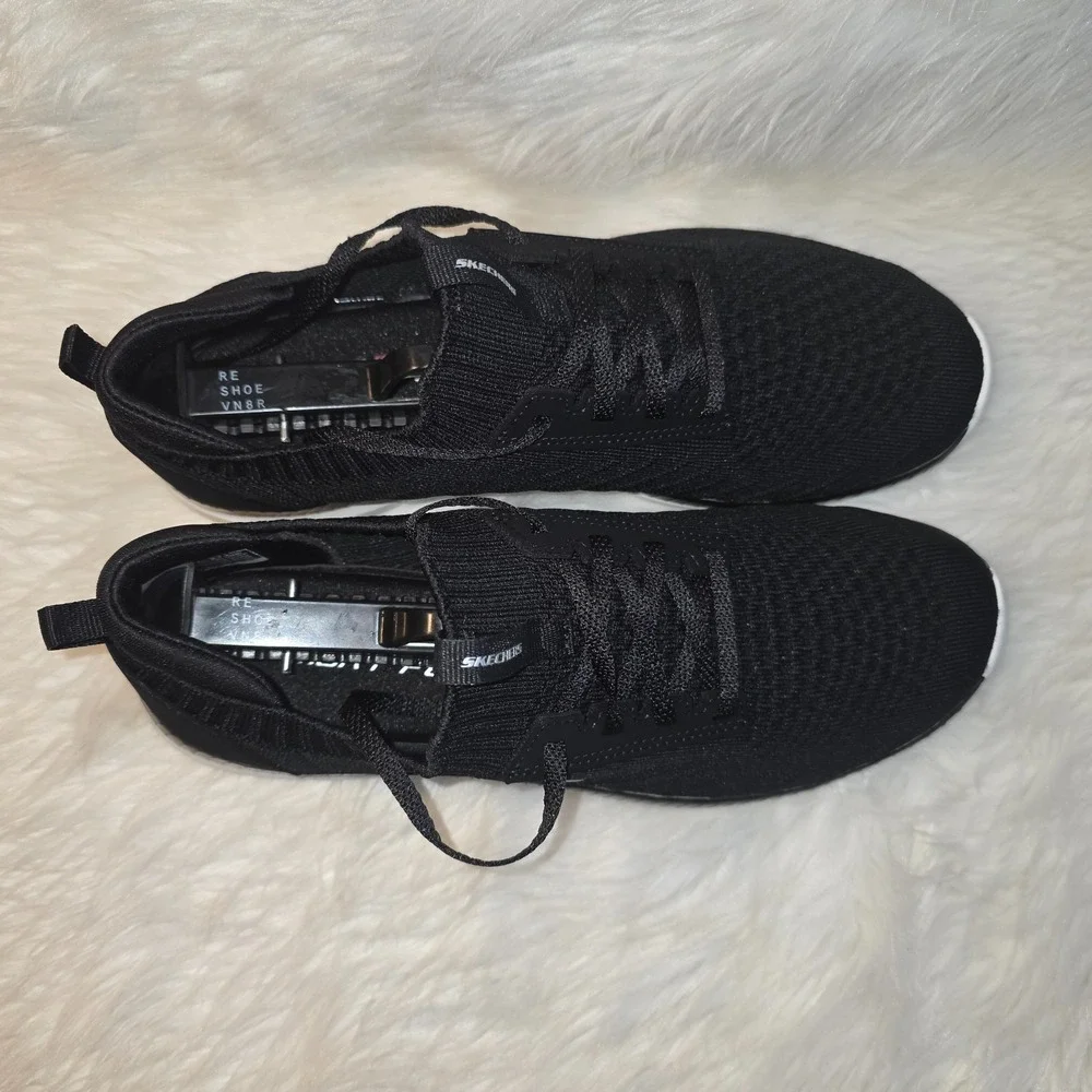 Skechers Bountiful Sneakers – Women's Size 10 — Black/White 56124 BKW